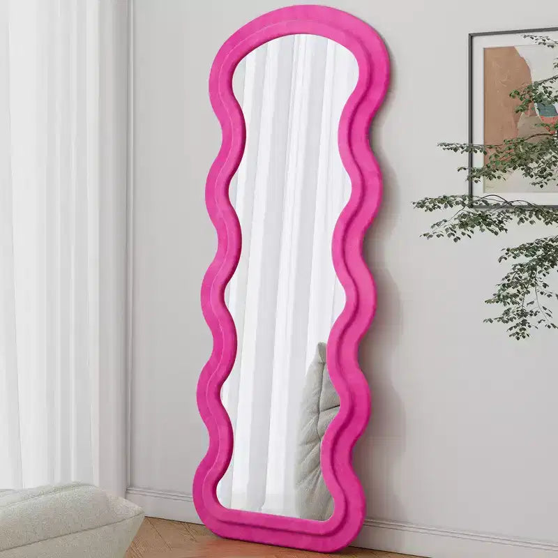 Espejo de cuerpo entero ondulado de franela – Diseño de madera acolchada suave, de pie o de pared, 160 cm, 3 colores
