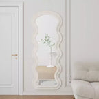 Espejo de cuerpo entero ondulado de franela – Diseño de madera acolchada suave, de pie o de pared, 160 cm, 3 colores