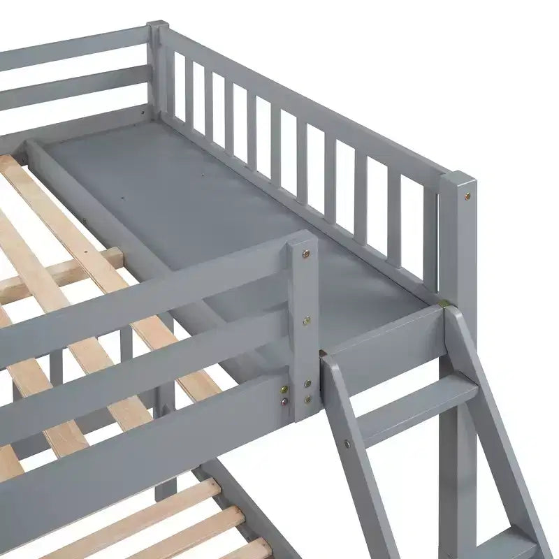 Litera triple de madera con cajones y barandillas, matrimonial sobre dos camas individuales y dos individuales para 3 niños, para dormitorio o residencia