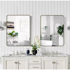 Espejo de Baño Rectangular Minimalista – Marco Metálico, Esquina Curva, Espejo de Tocador de Pared