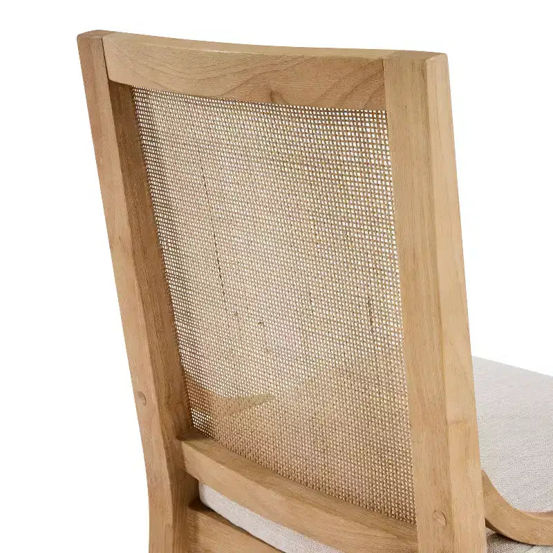 Sillas de comedor tapizadas de madera de caucho con respaldo de ratán – Juego de 2