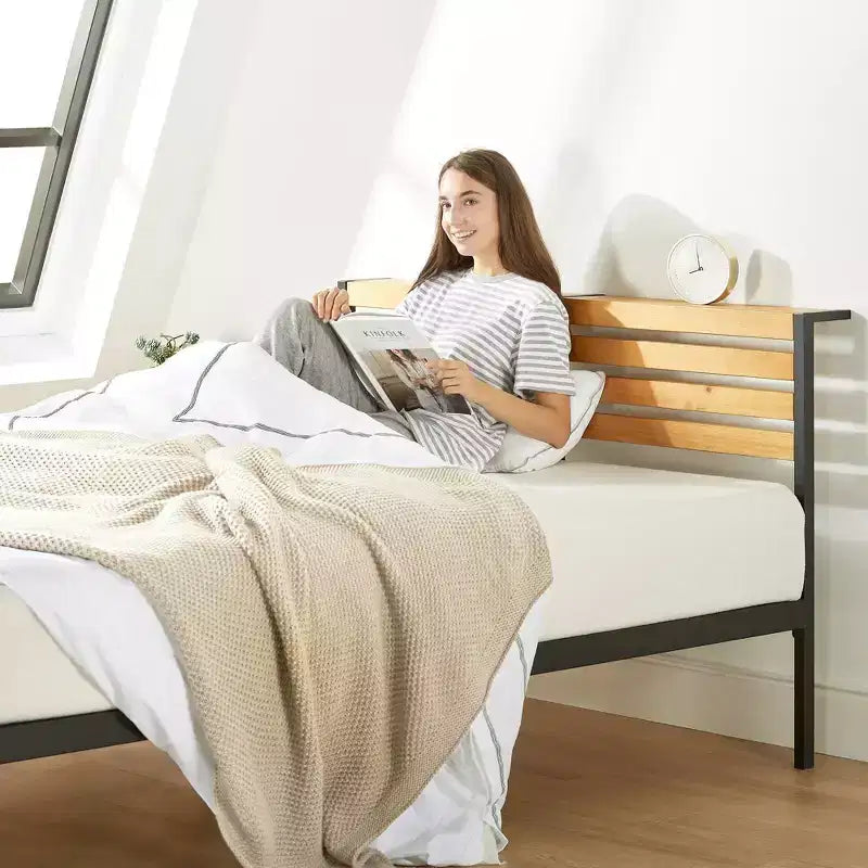 Kasi Cama de plataforma de metal con estante en el cabecero – Negro, no requiere somier